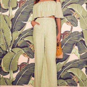 OFF-THE-SHOULDER TWO-PIECE JUMPSUIT